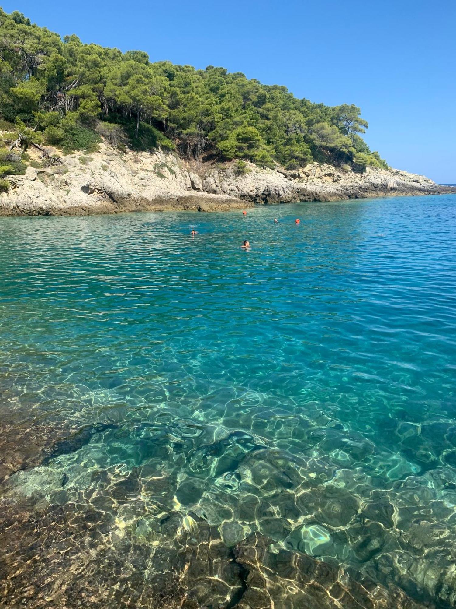I Due Mari Sea View Leilighet Vlorë